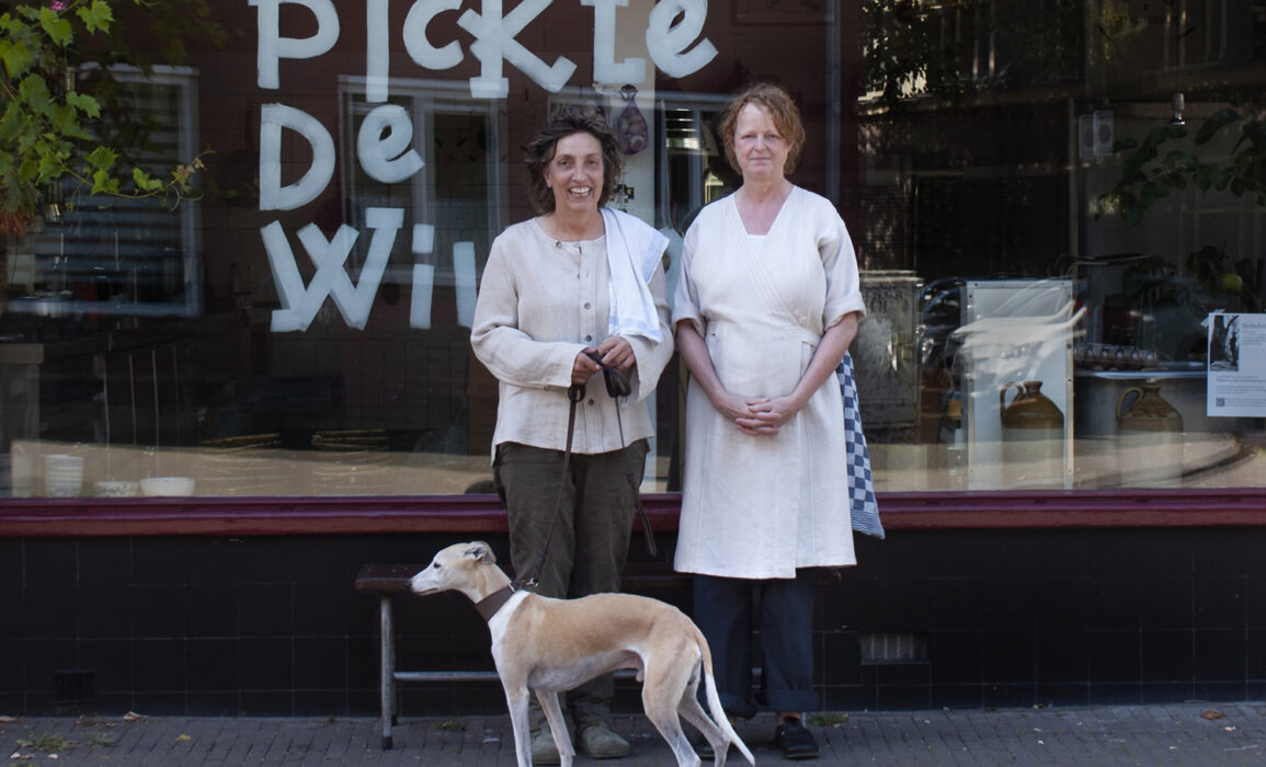 betsie, eva and claus at pickle de winkel in arnhem