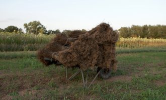 moving the sheaves with human energy and a pair of wheels